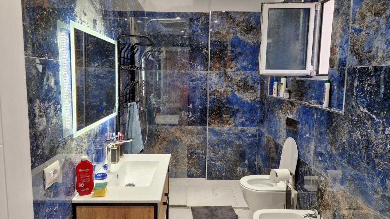 Pirro Luxury Apartment Sarandë Eksteriør billede