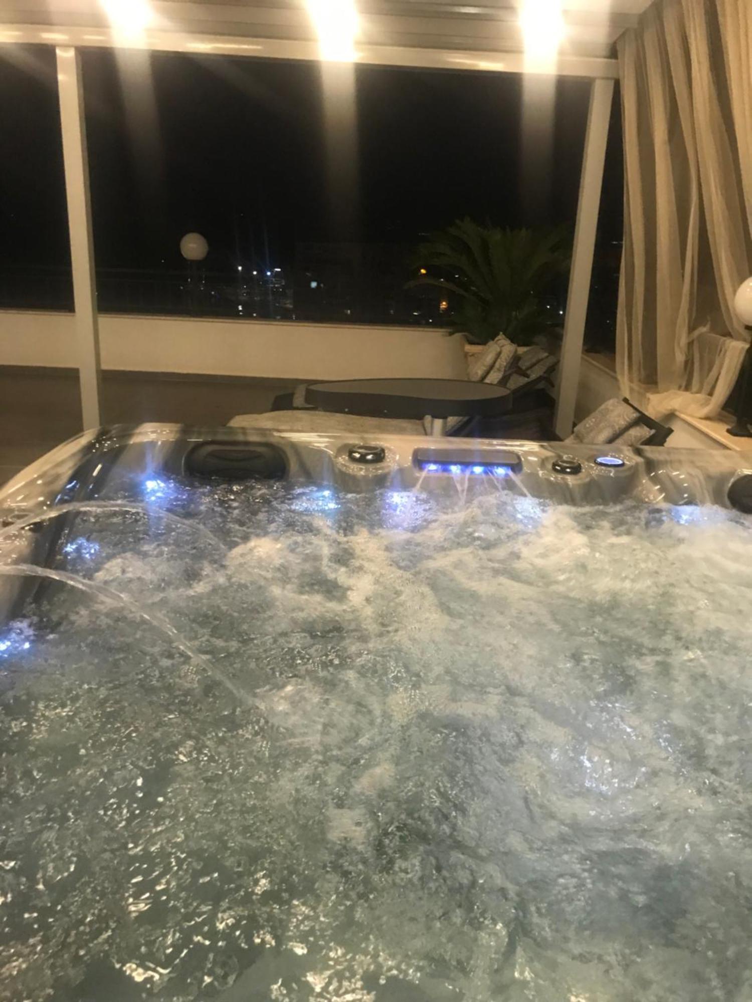 Pirro Luxury Apartment Sarandë Eksteriør billede